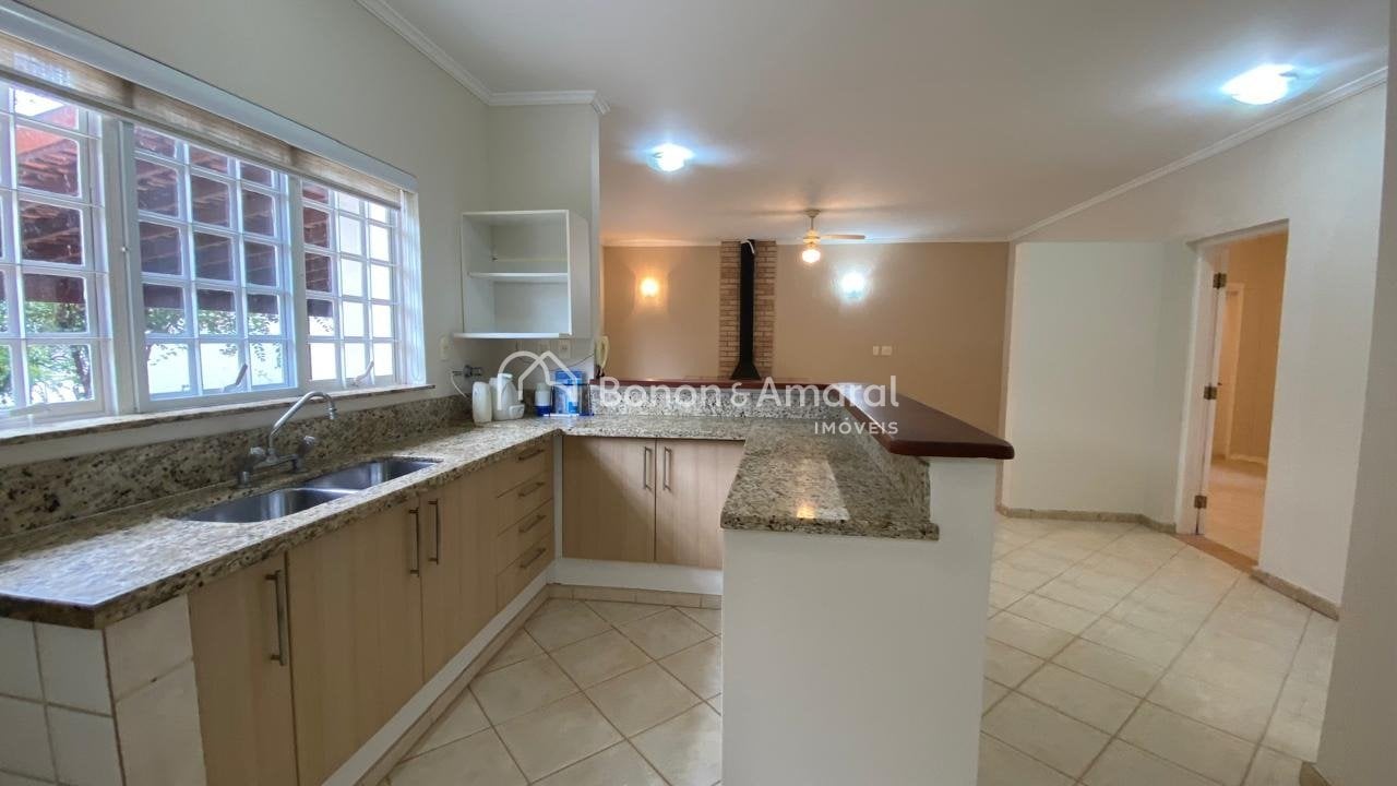 Casa em Condomínio à Venda - Loteamento Caminhos de São Conrado (Sousas) em Campinas / SP