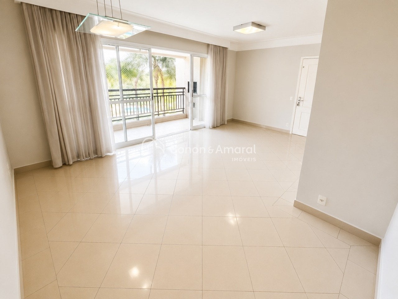 Apartamento no The Plaza Tower, Vila Brandina, Campinas/SP