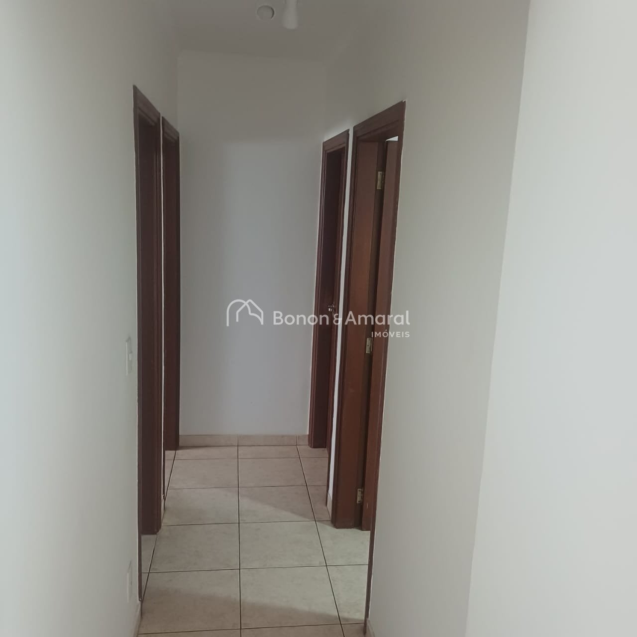 Apartamento no Edifício Aristides Paioli, Vila Itapura, Campinas/SP