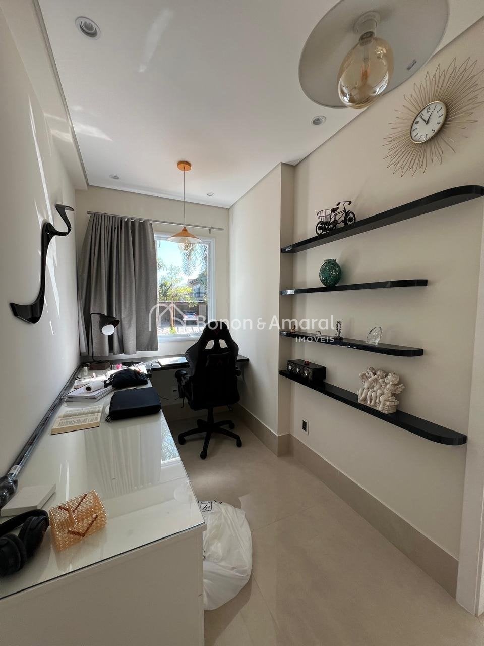 Casa em Condomínio à Venda - Chácara Belvedere em Campinas / SP
