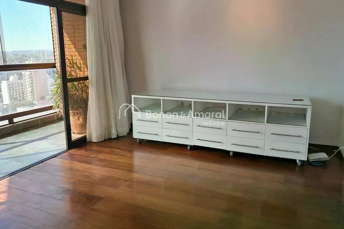Apartamento para Alugar no Cambuí em Campinas / SP