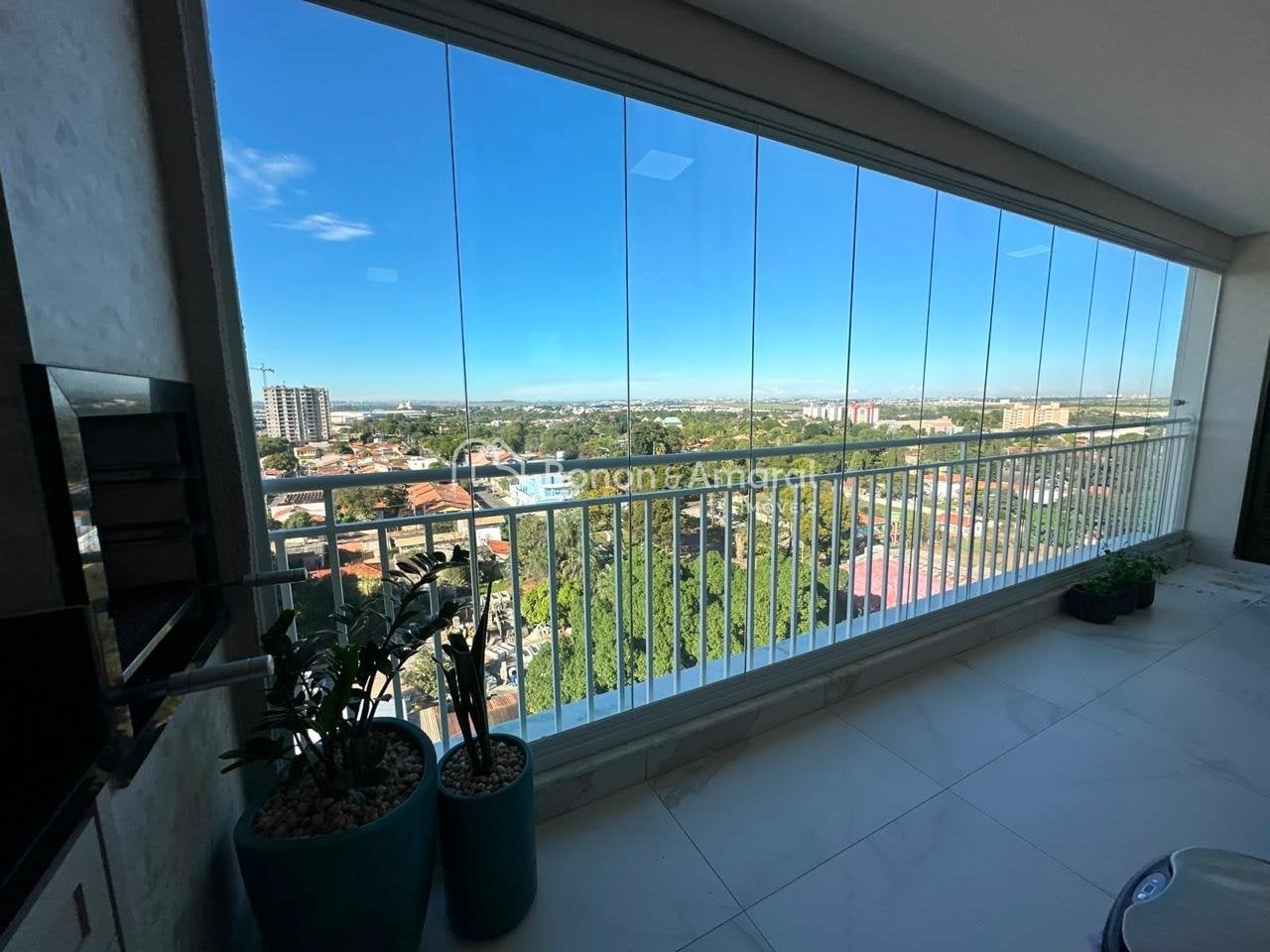 Apartamento à Venda no Santa Terezinha em Paulínia / SP