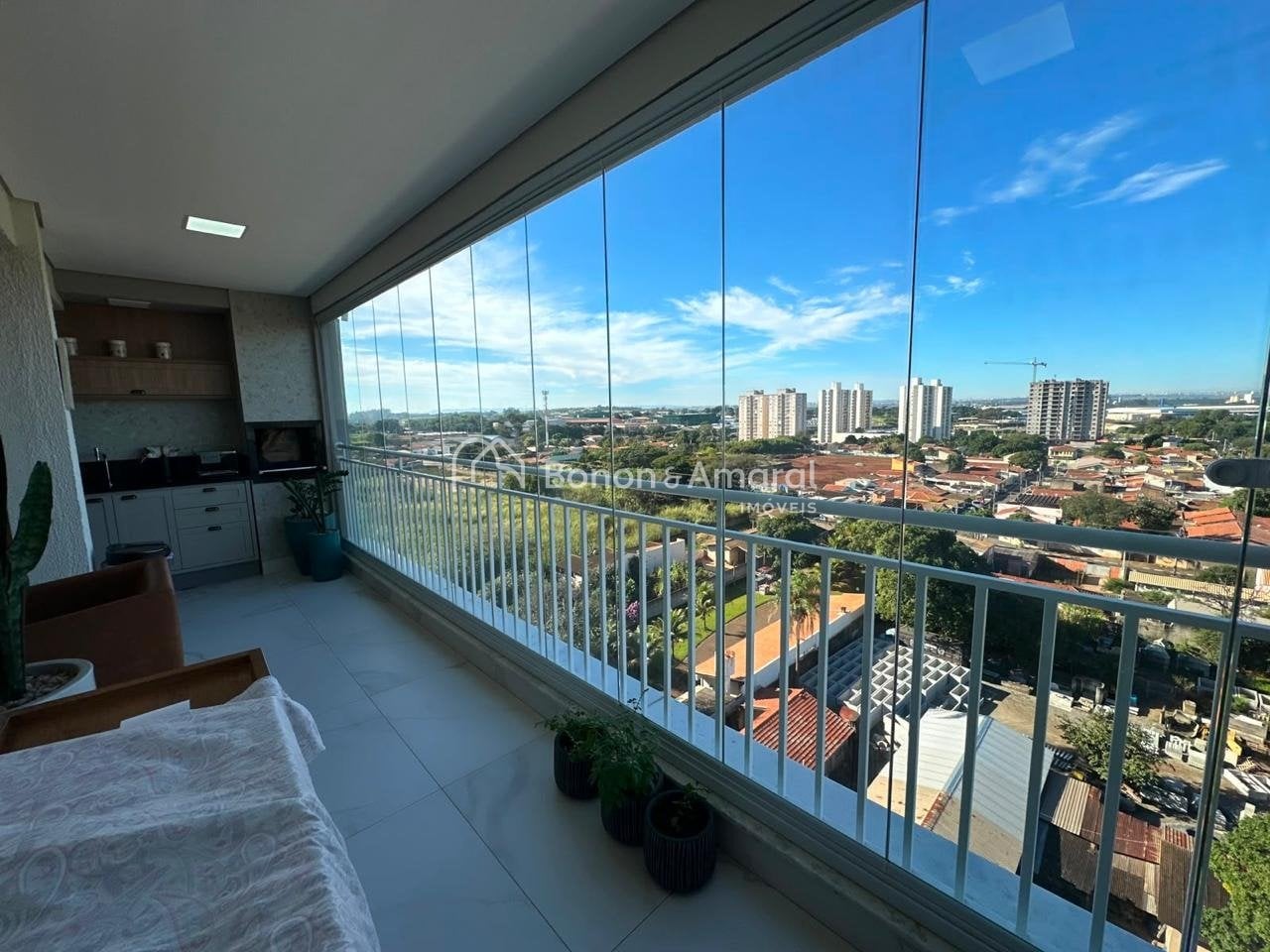 Apartamento à Venda no Santa Terezinha em Paulínia / SP