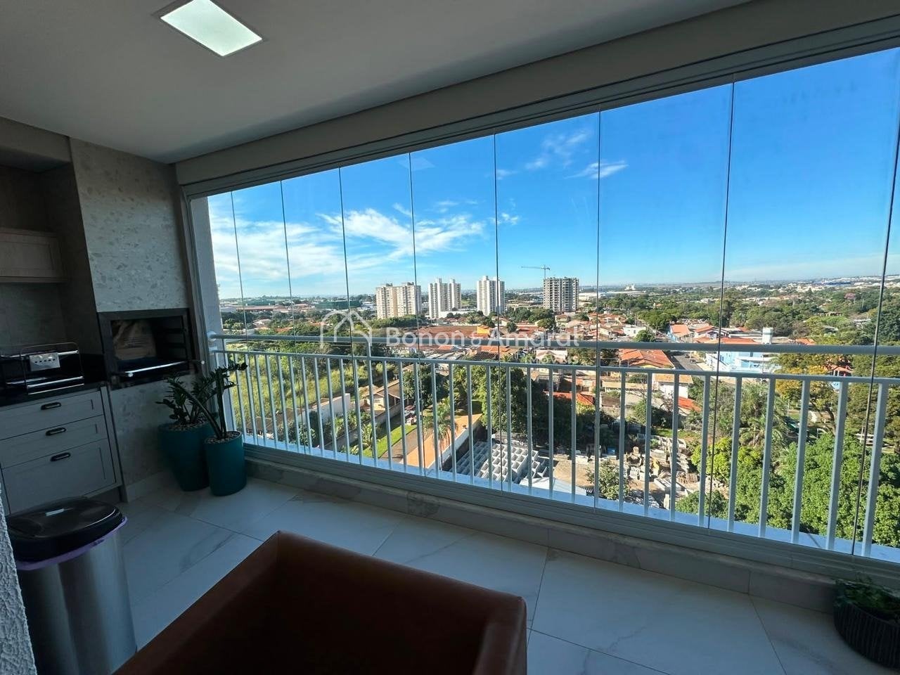 Apartamento à Venda no Santa Terezinha em Paulínia / SP