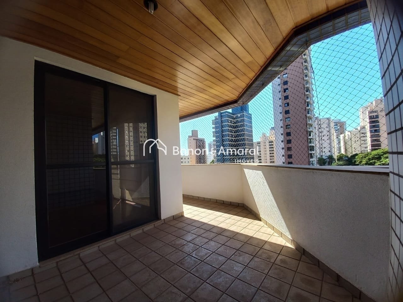 Apartamento para Alugar no Cambuí em Campinas / SP