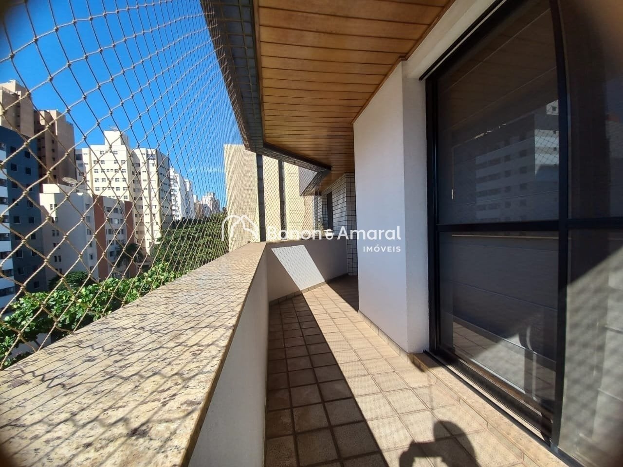 Apartamento para Alugar no Cambuí em Campinas / SP