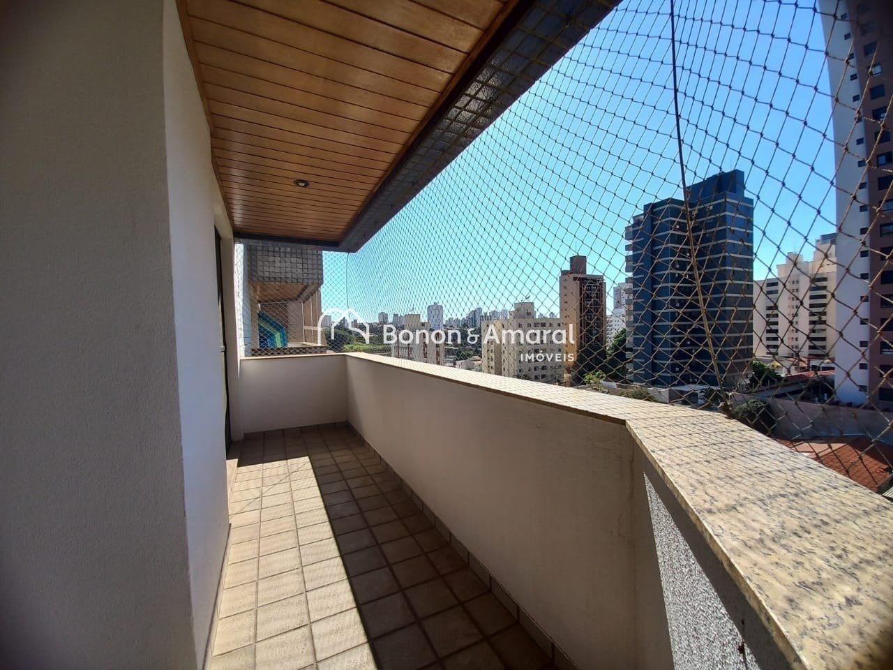 Apartamento para Alugar no Cambuí em Campinas / SP