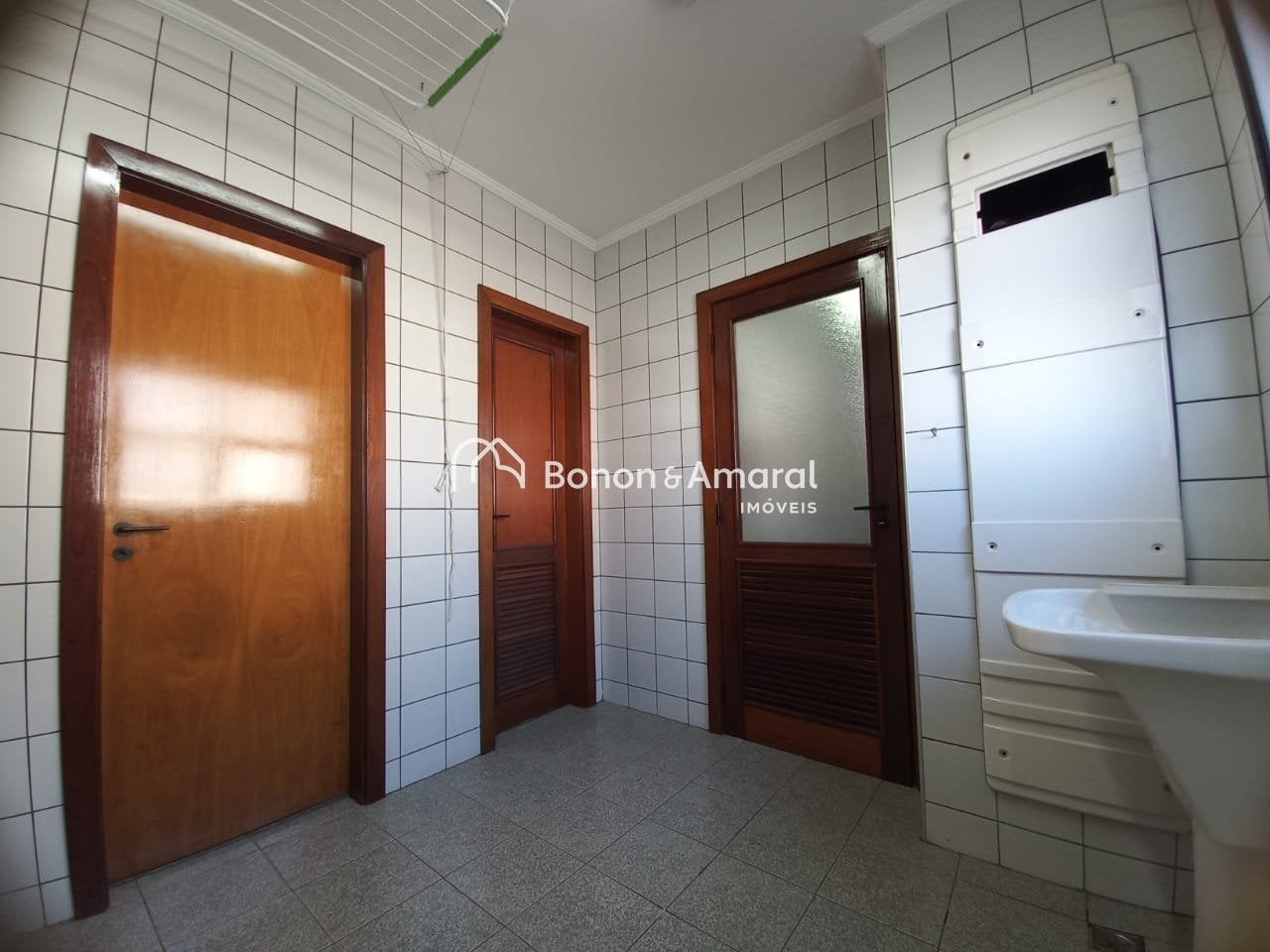 Apartamento para Alugar no Cambuí em Campinas / SP