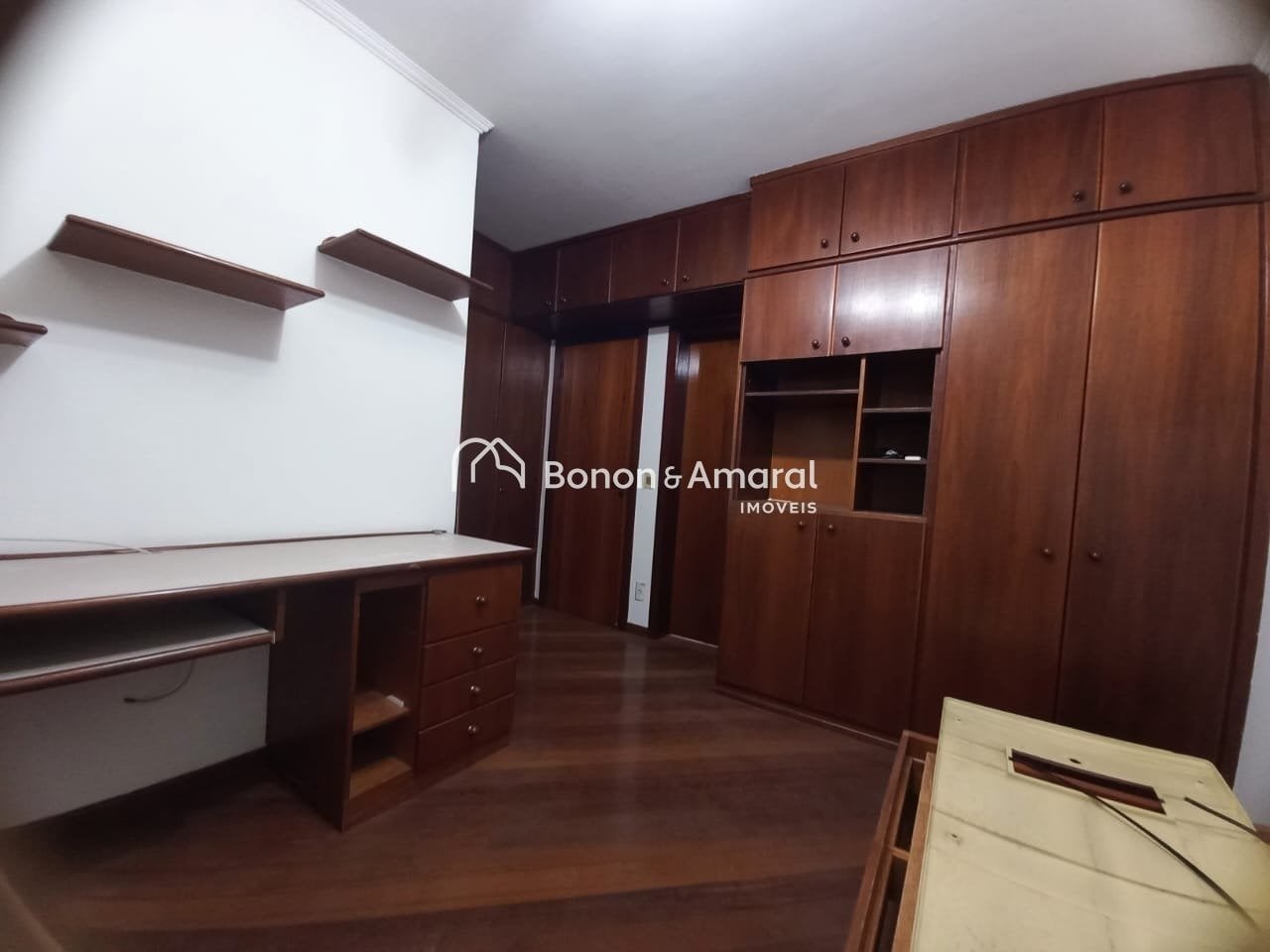 Apartamento para Alugar no Cambuí em Campinas / SP