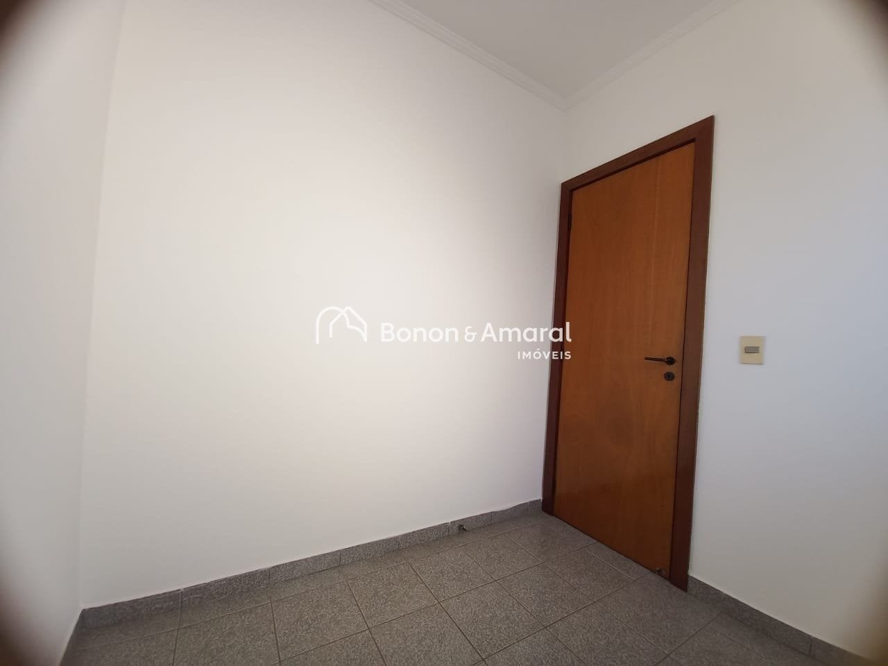 Apartamento para Alugar no Cambuí em Campinas / SP