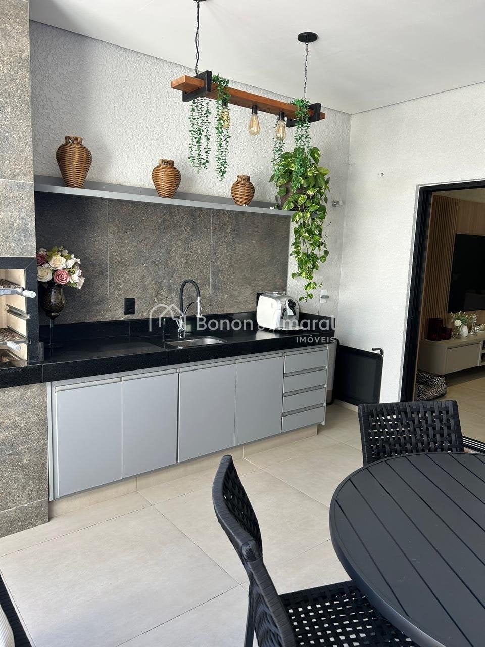 Casa em Condomínio para Alugar no em
