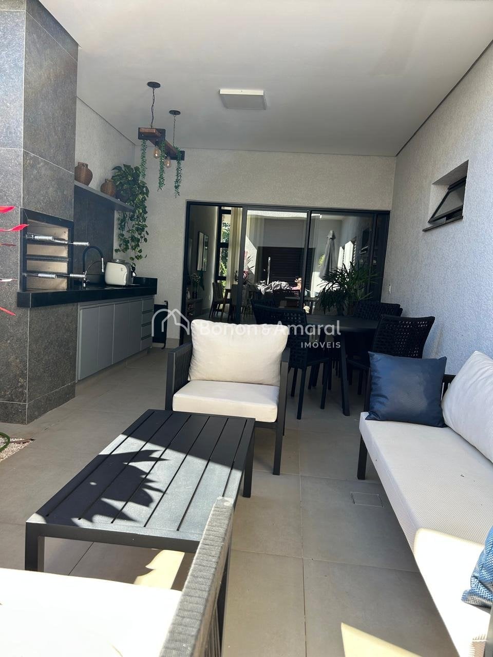 Casa em Condomínio para Alugar no em