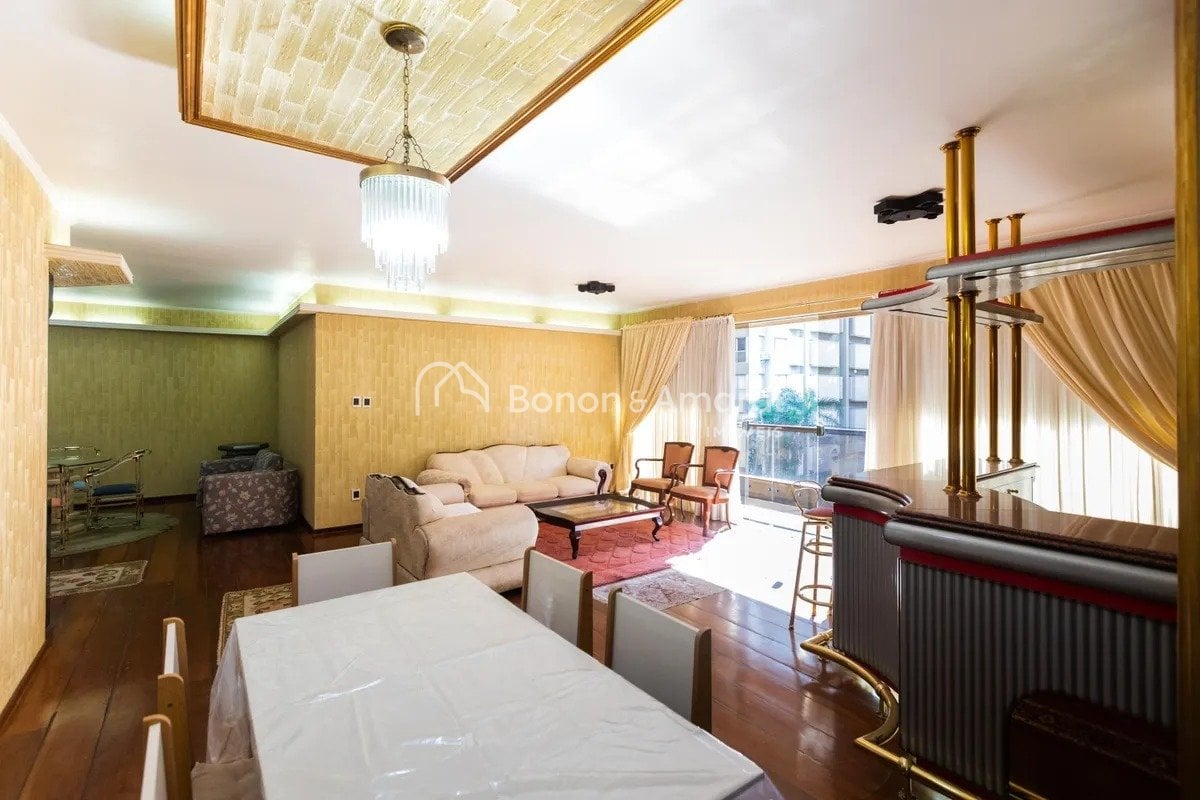 Apartamento para Alugar - Cambuí em Campinas / SP