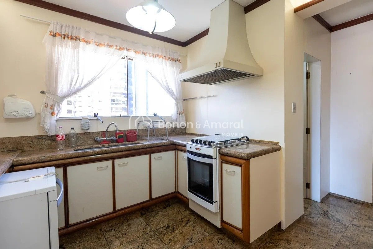 Apartamento para Alugar - Cambuí em Campinas / SP