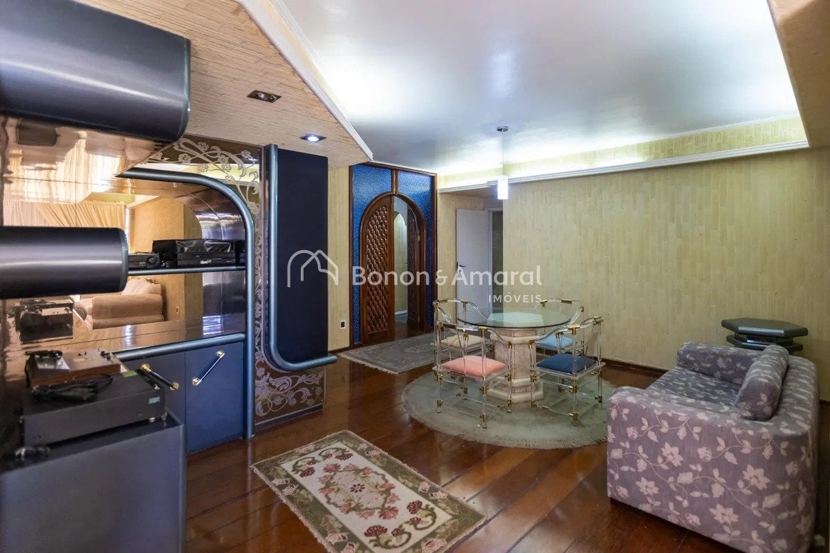 Apartamento para Alugar - Cambuí em Campinas / SP