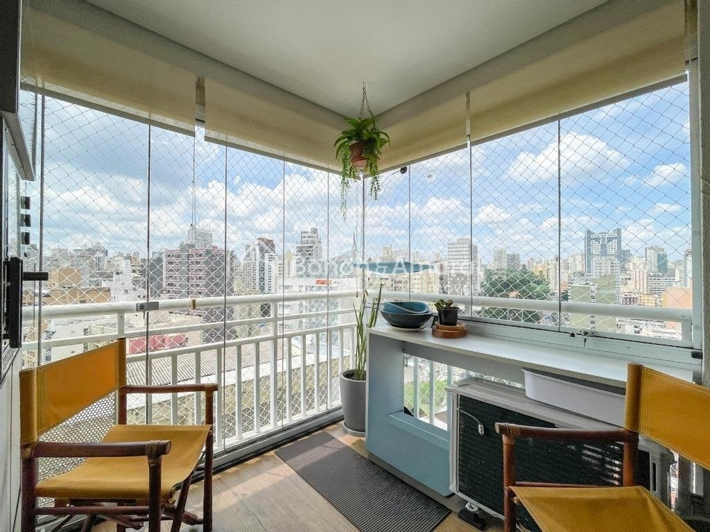 Apartamento à Venda no Cambuí em Campinas / SP