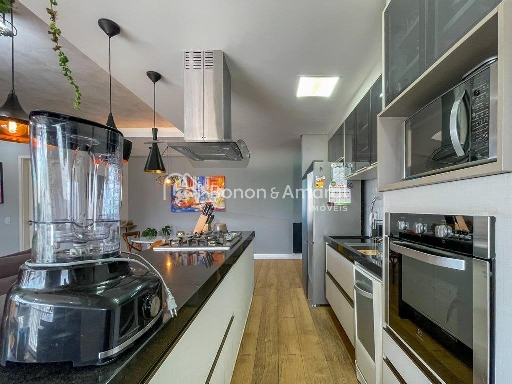 Apartamento à Venda no Cambuí em Campinas / SP