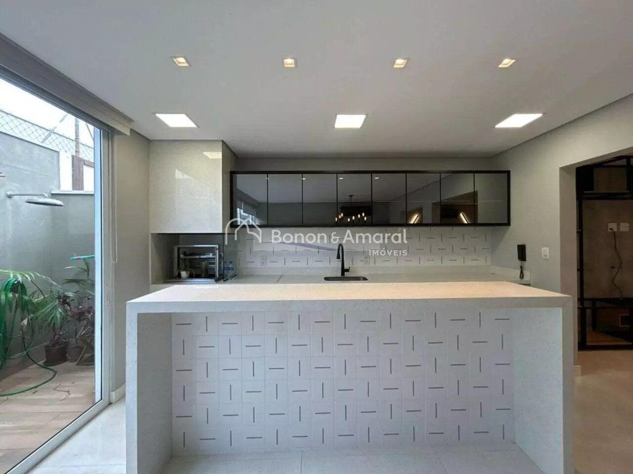 Casa em Condomínio à Venda no Jardim Santa Marcelina em Campinas / SP