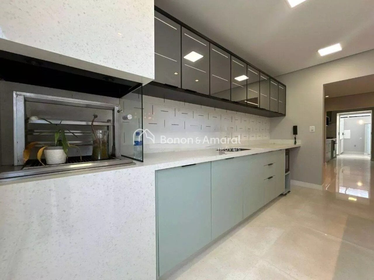 Casa em Condomínio à Venda no Jardim Santa Marcelina em Campinas / SP