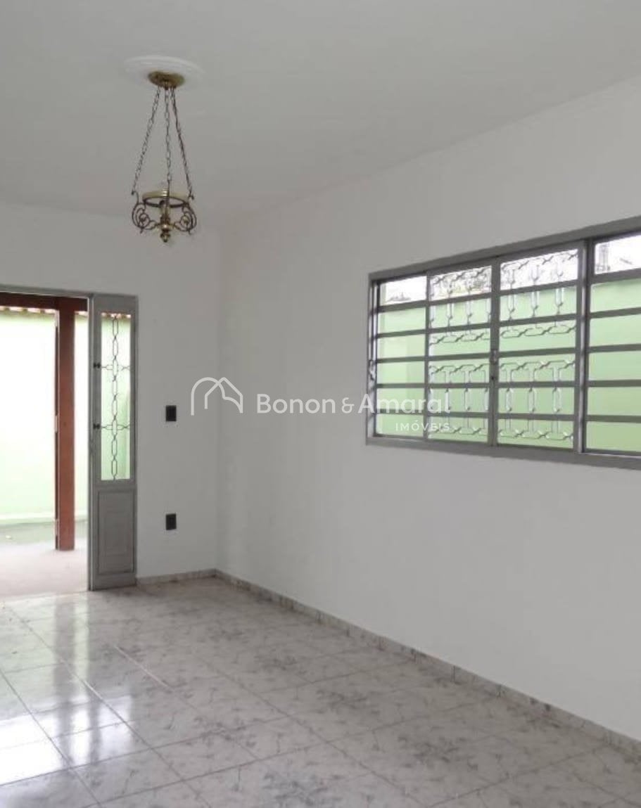 Casa à Venda no Jardim Planalto em Paulínia / SP