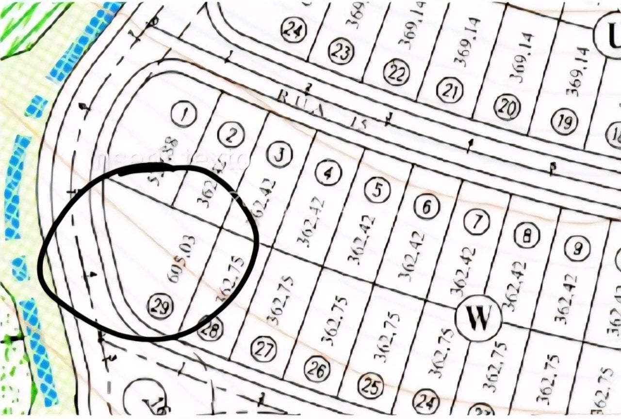 Terreno em condomínio à Venda no Loteamento Alphaville Campinas em Campinas / SP
