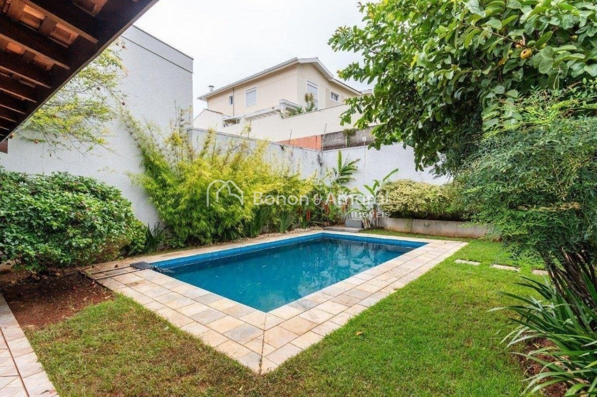 Casa em Condomínio à Venda no Parque da Hípica em Campinas / SP