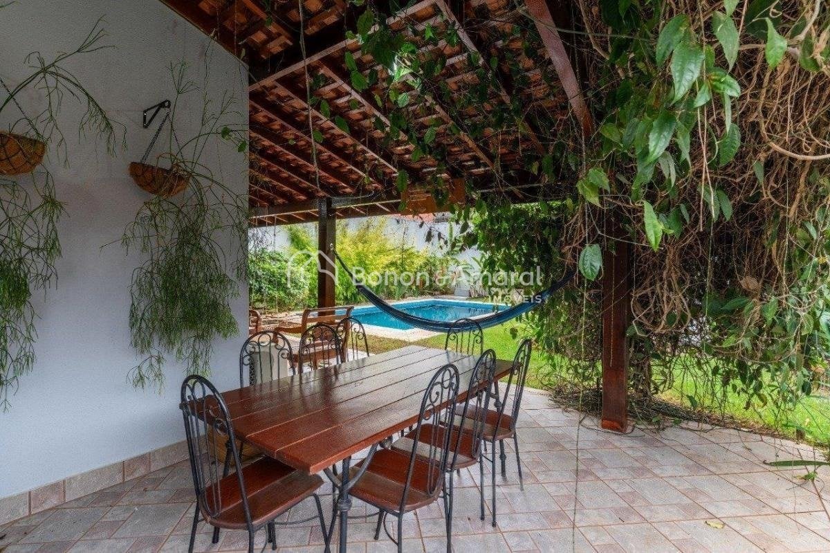 Casa em Condomínio à Venda no Parque da Hípica em Campinas / SP