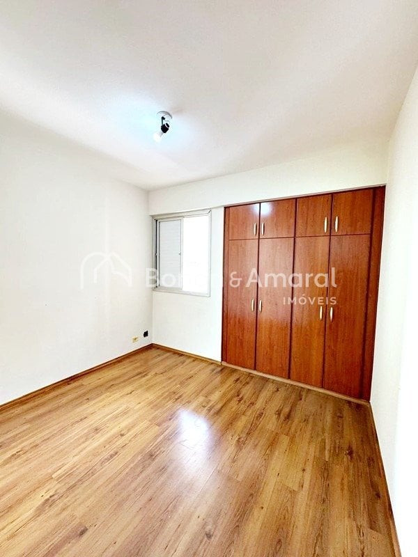 Apartamento à Venda - Cambuí em Campinas / SP