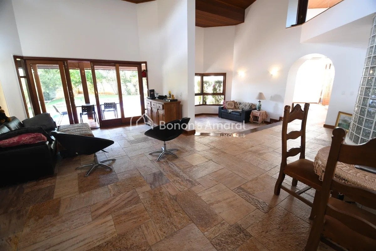 Casa em Condomínio para Alugar no Jardim Botânico (Sousas) em Campinas / SP