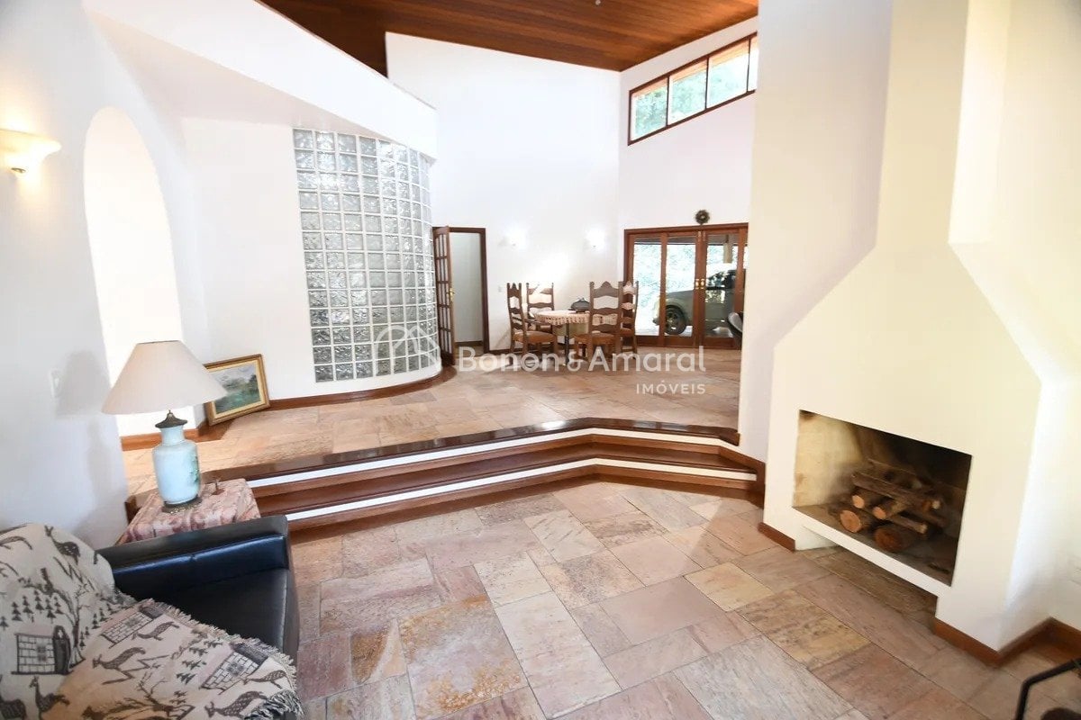 Casa em Condomínio à Venda - Jardim Botânico (Sousas) em Campinas / SP