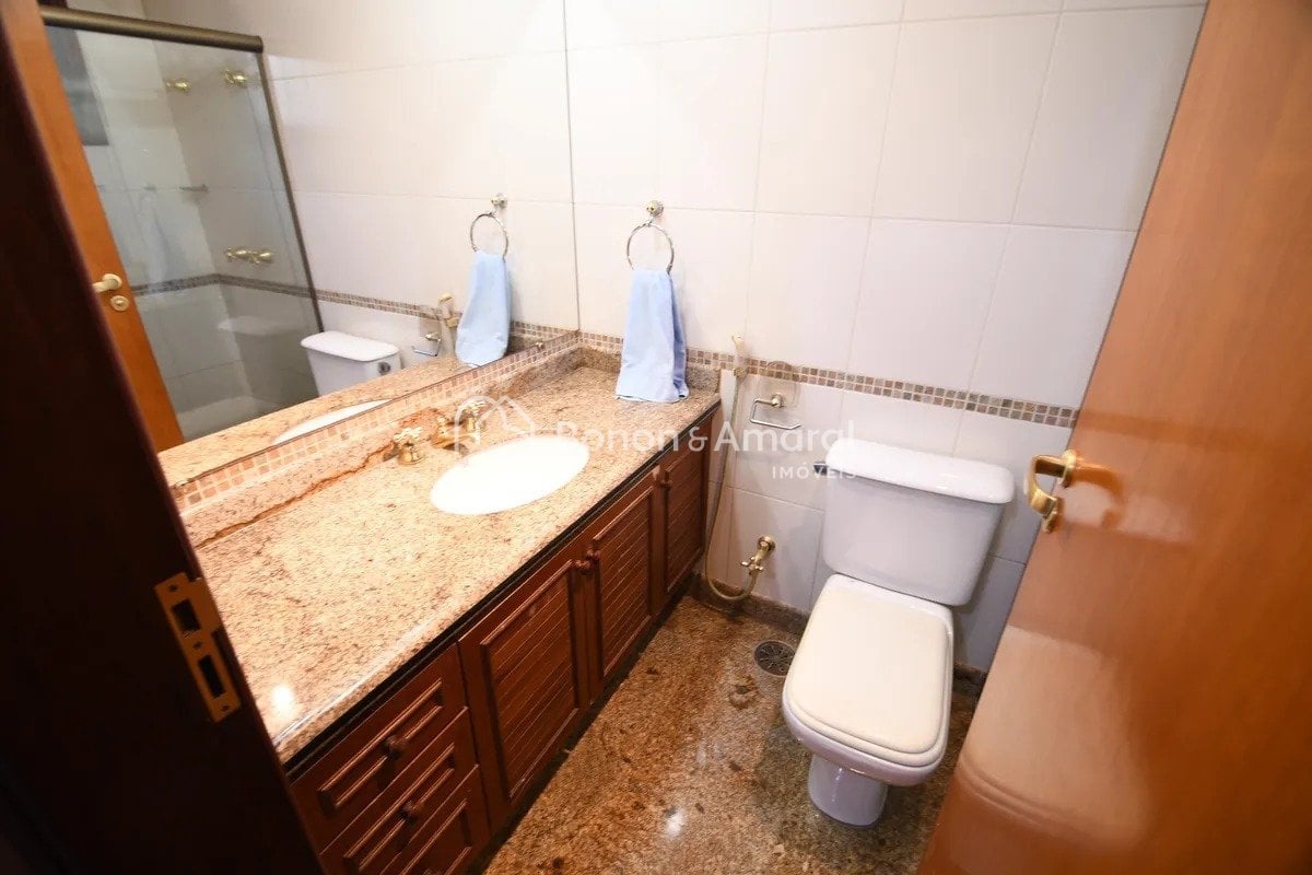Casa em Condomínio à Venda - Jardim Botânico (Sousas) em Campinas / SP
