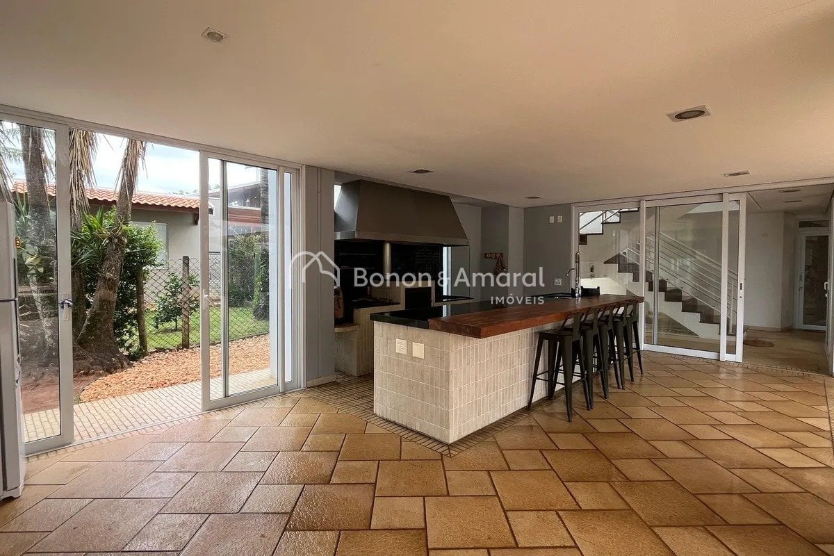 Casa em Condomínio à Venda no Sítios de Recreio Gramado em Campinas / SP