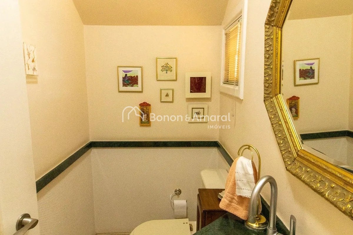 Casa em Condomínio à Venda no Jardim Madalena em Campinas / SP
