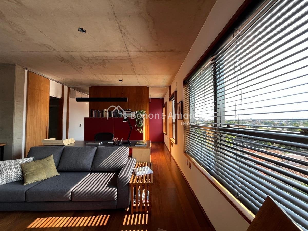 Apartamento à Venda - Cambuí em Campinas / SP