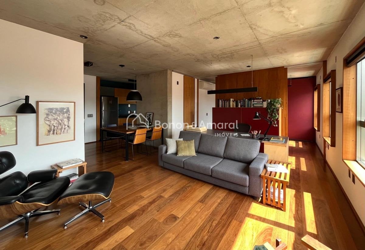 Apartamento à Venda - Cambuí em Campinas / SP