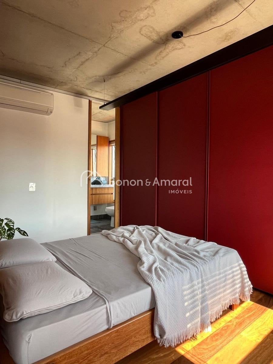 Apartamento à Venda - Cambuí em Campinas / SP