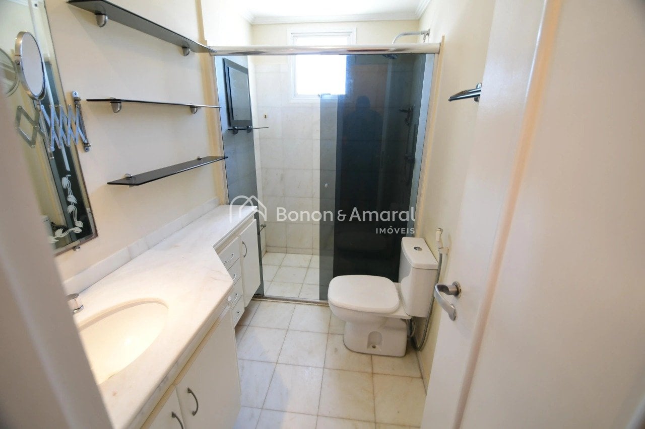 Apartamento para Alugar - Cambuí em Campinas / SP
