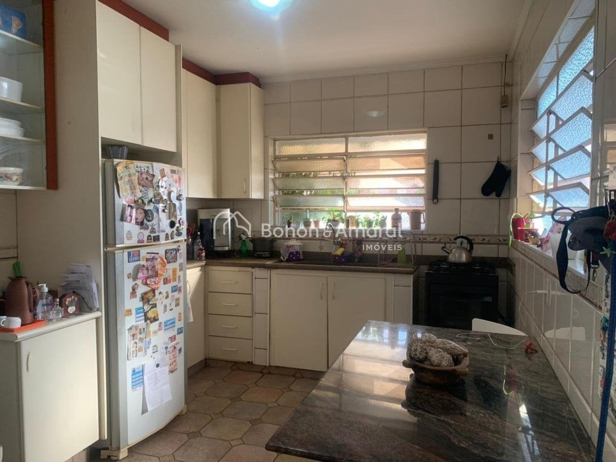Casa à Venda - Chácara da Barra em Campinas / SP
