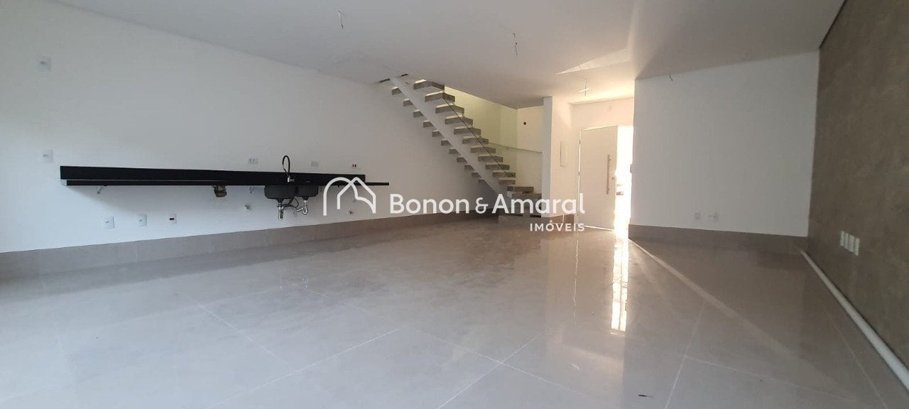 Casa em Condomínio à Venda - Parque Taquaral em Campinas / SP