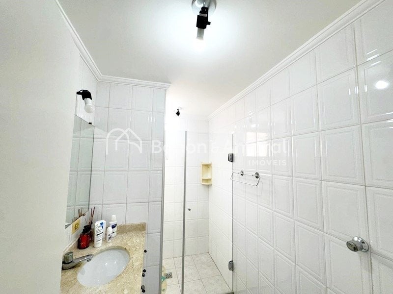 Apartamento à Venda - Centro em Campinas / SP