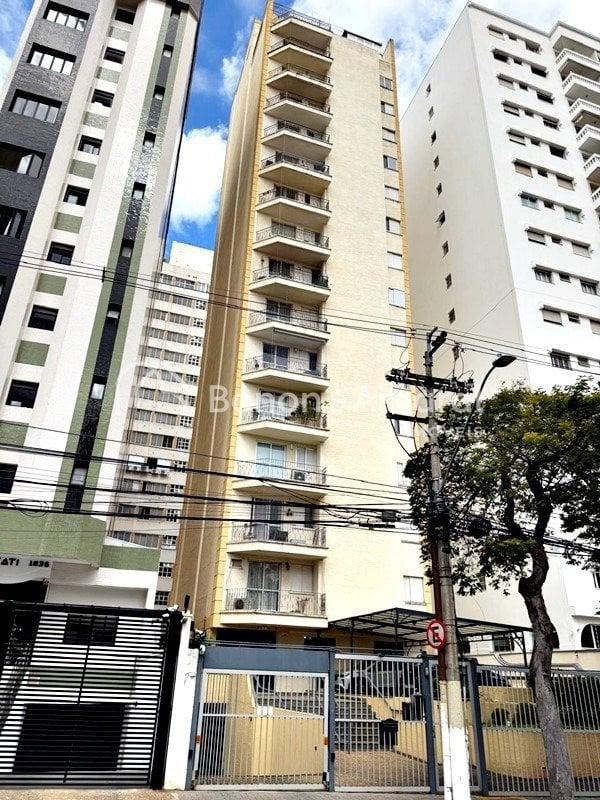 Apartamento à Venda - Centro em Campinas / SP