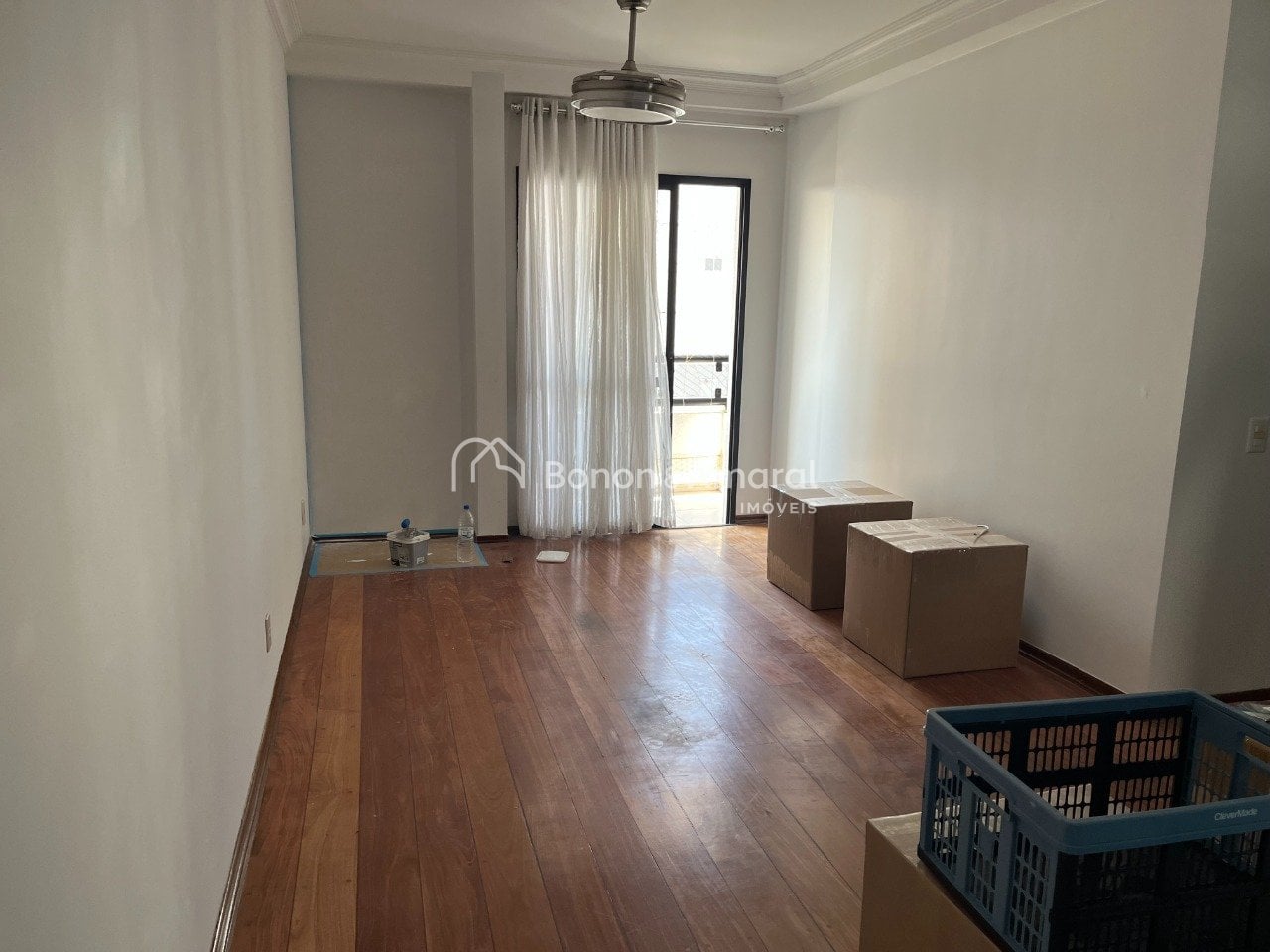 Apartamento à Venda - em