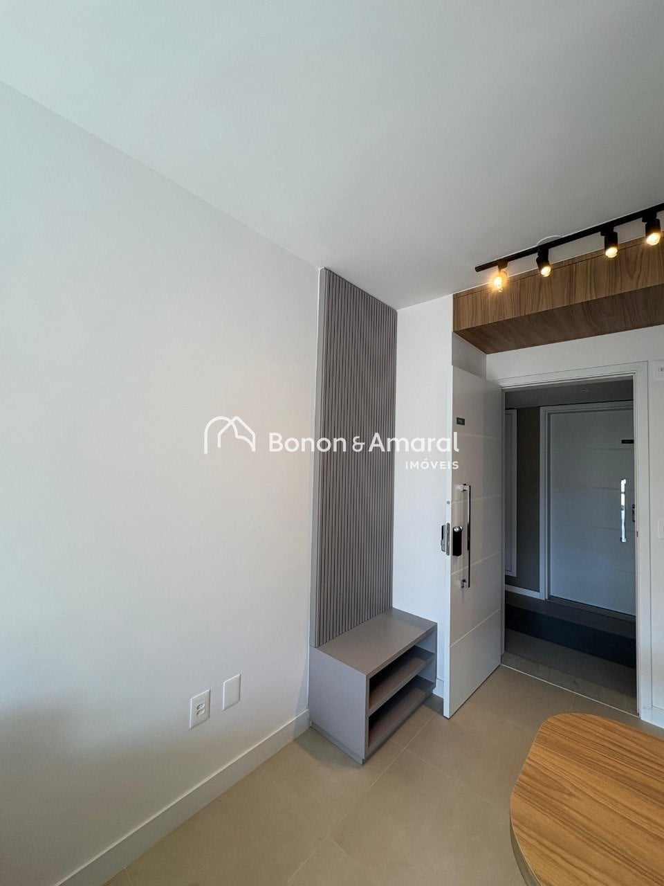 Apartamento para Alugar - Vila Lídia em Campinas / SP