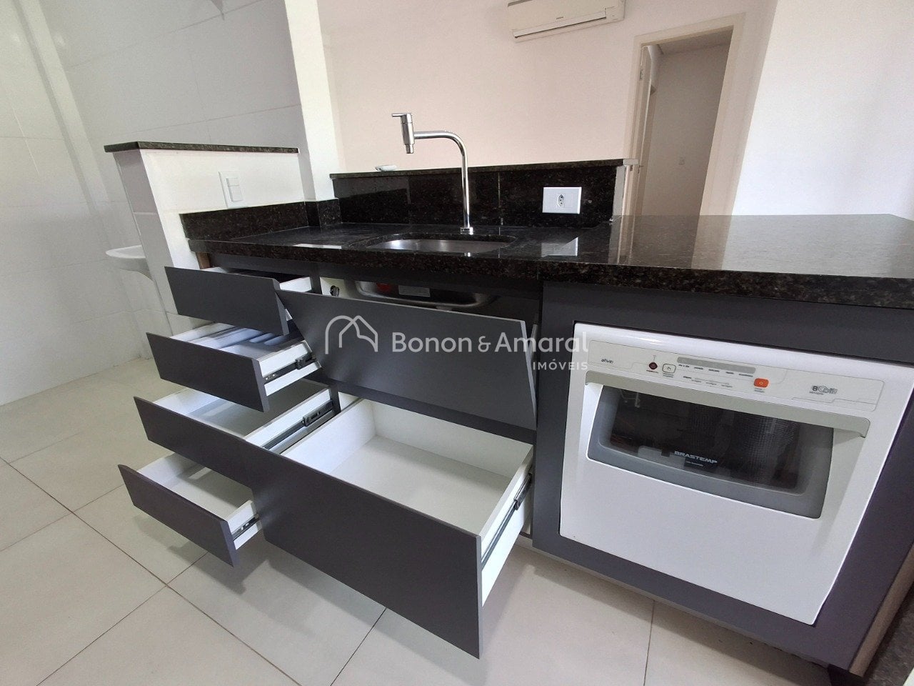 Apartamento à Venda - Barão Geraldo em Campinas / SP