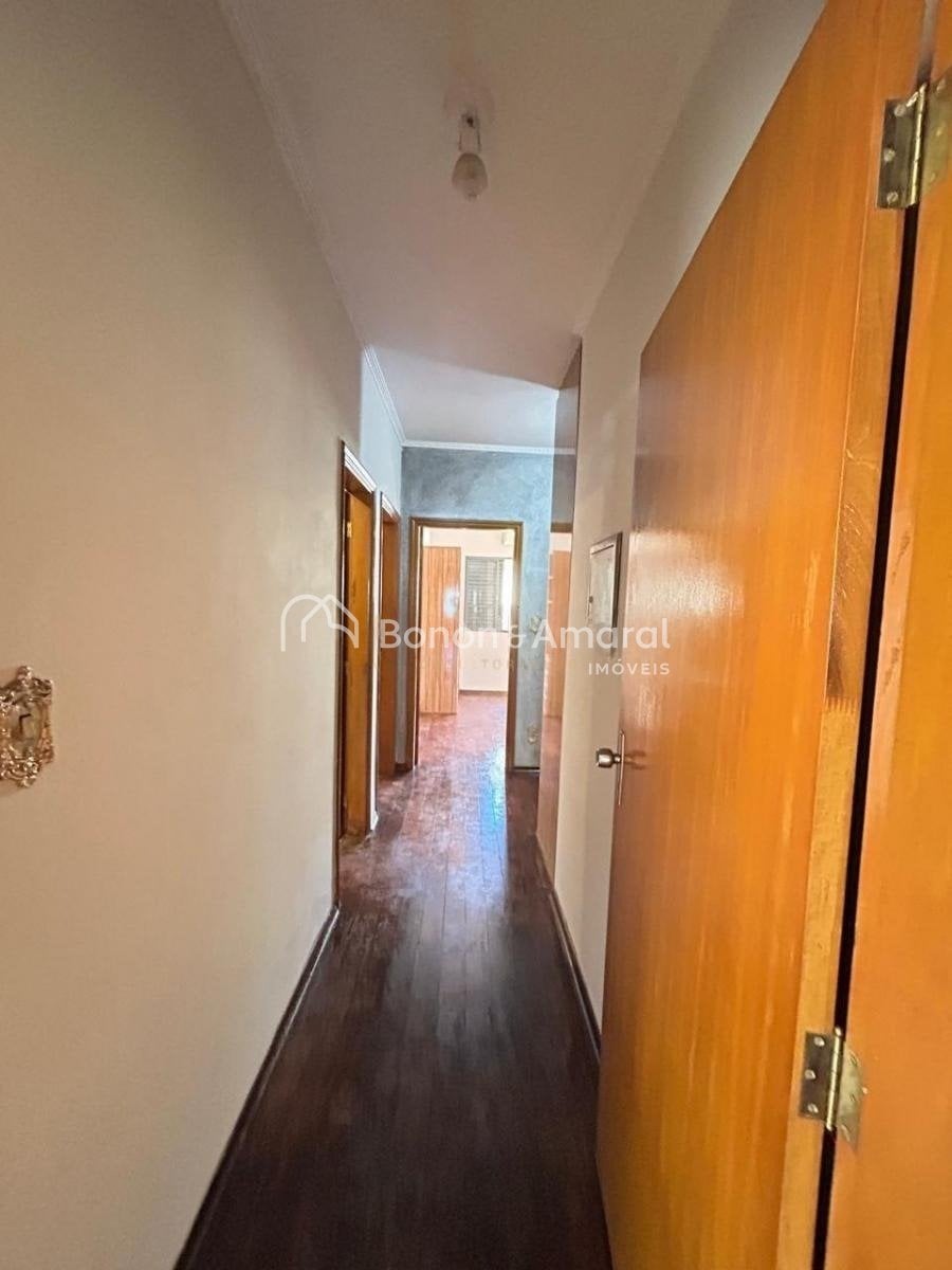 Casa à Venda - Jardim Santa Genebra em Campinas / SP