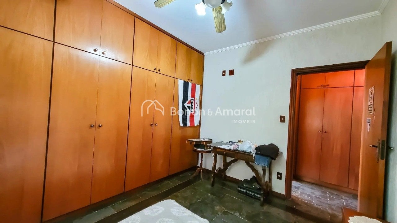 Casa à Venda - Residencial Vila Verde em Campinas / SP