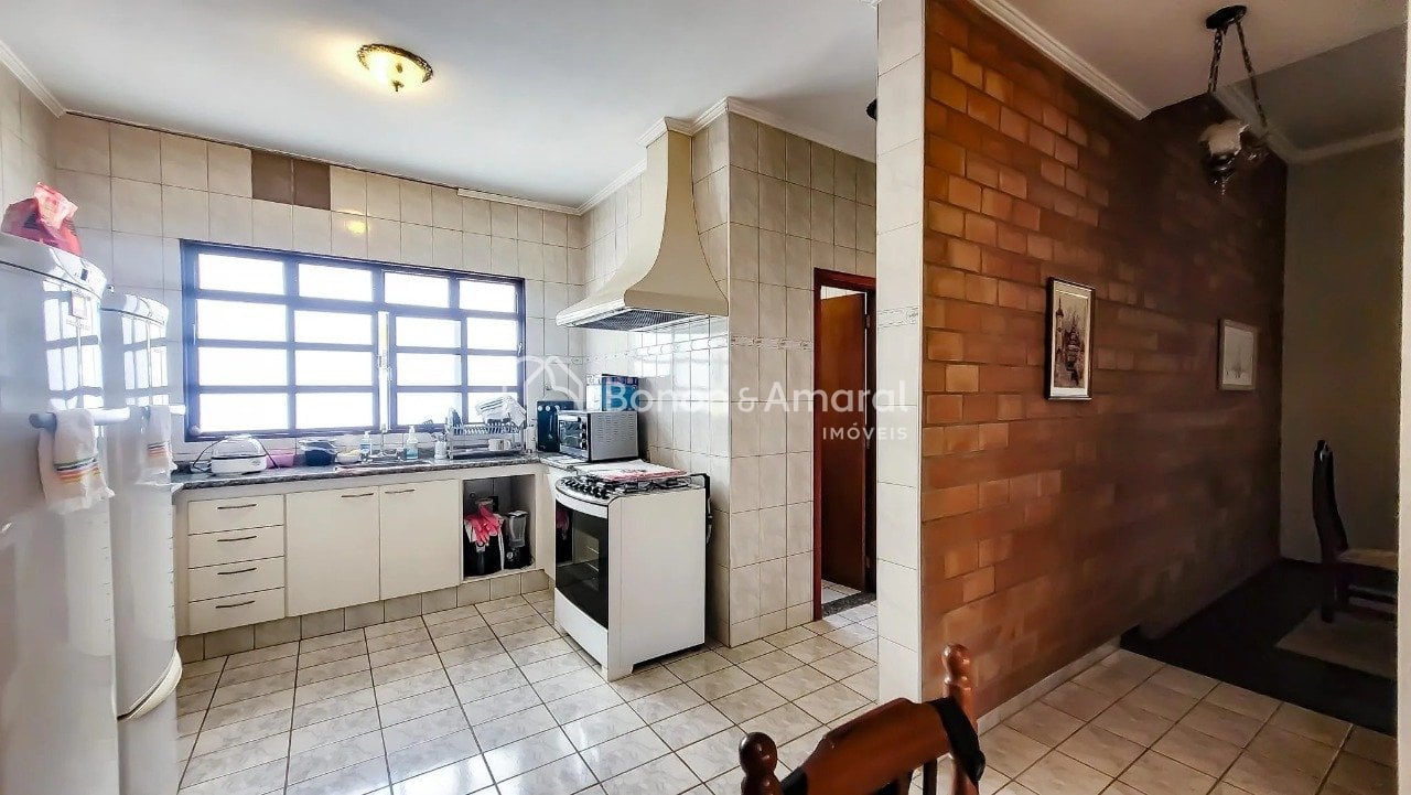 Casa à Venda - Residencial Vila Verde em Campinas / SP