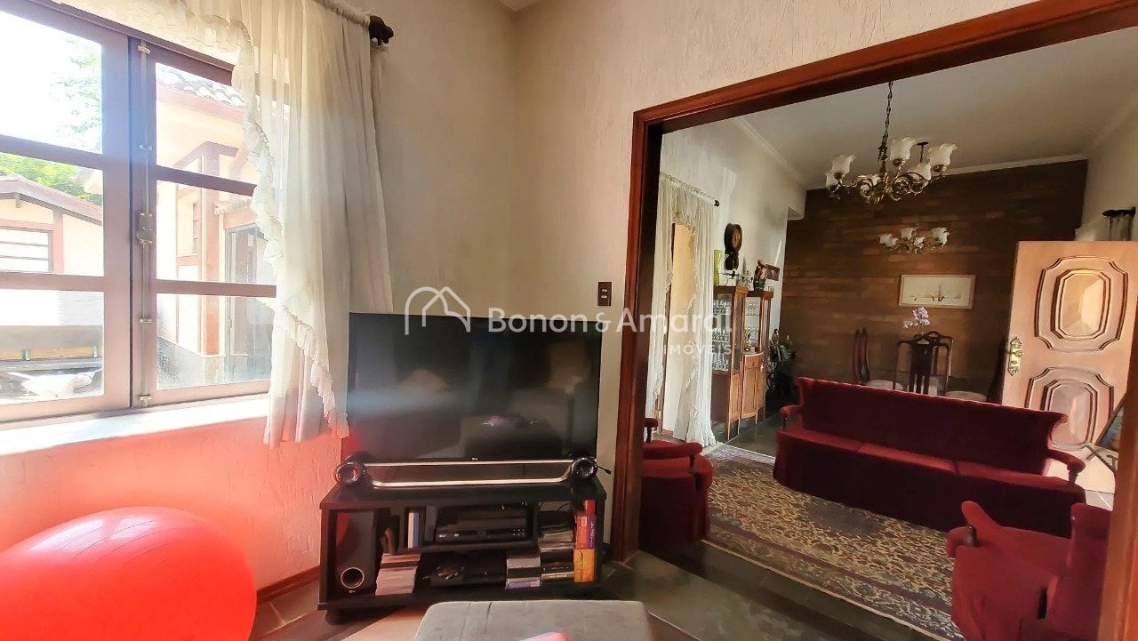 Casa à Venda - Residencial Vila Verde em Campinas / SP