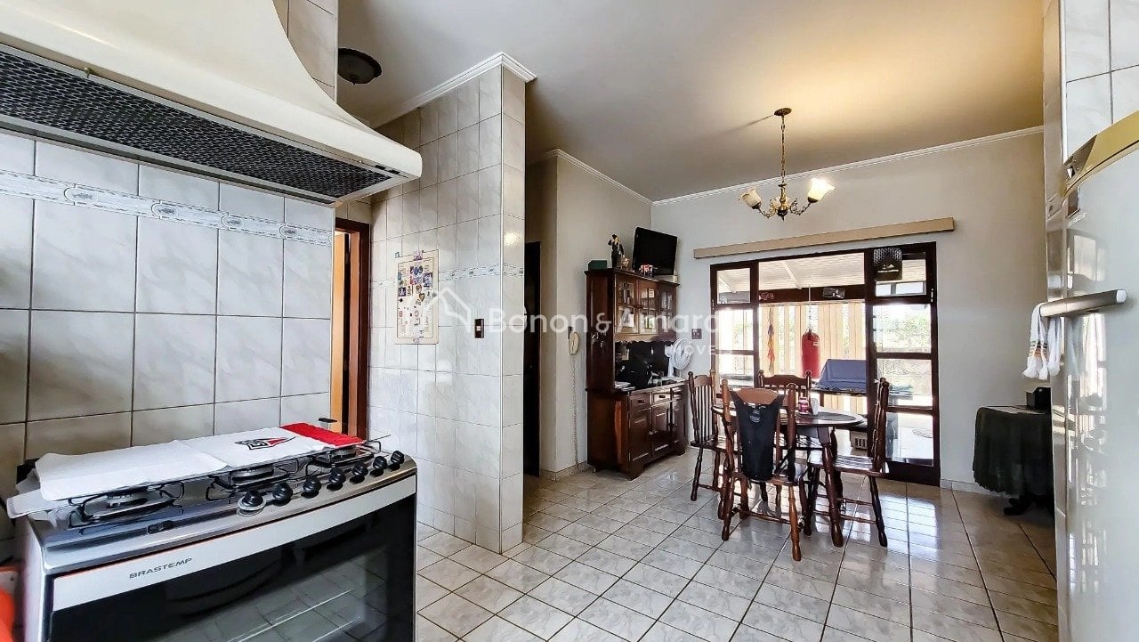Casa à Venda - Residencial Vila Verde em Campinas / SP