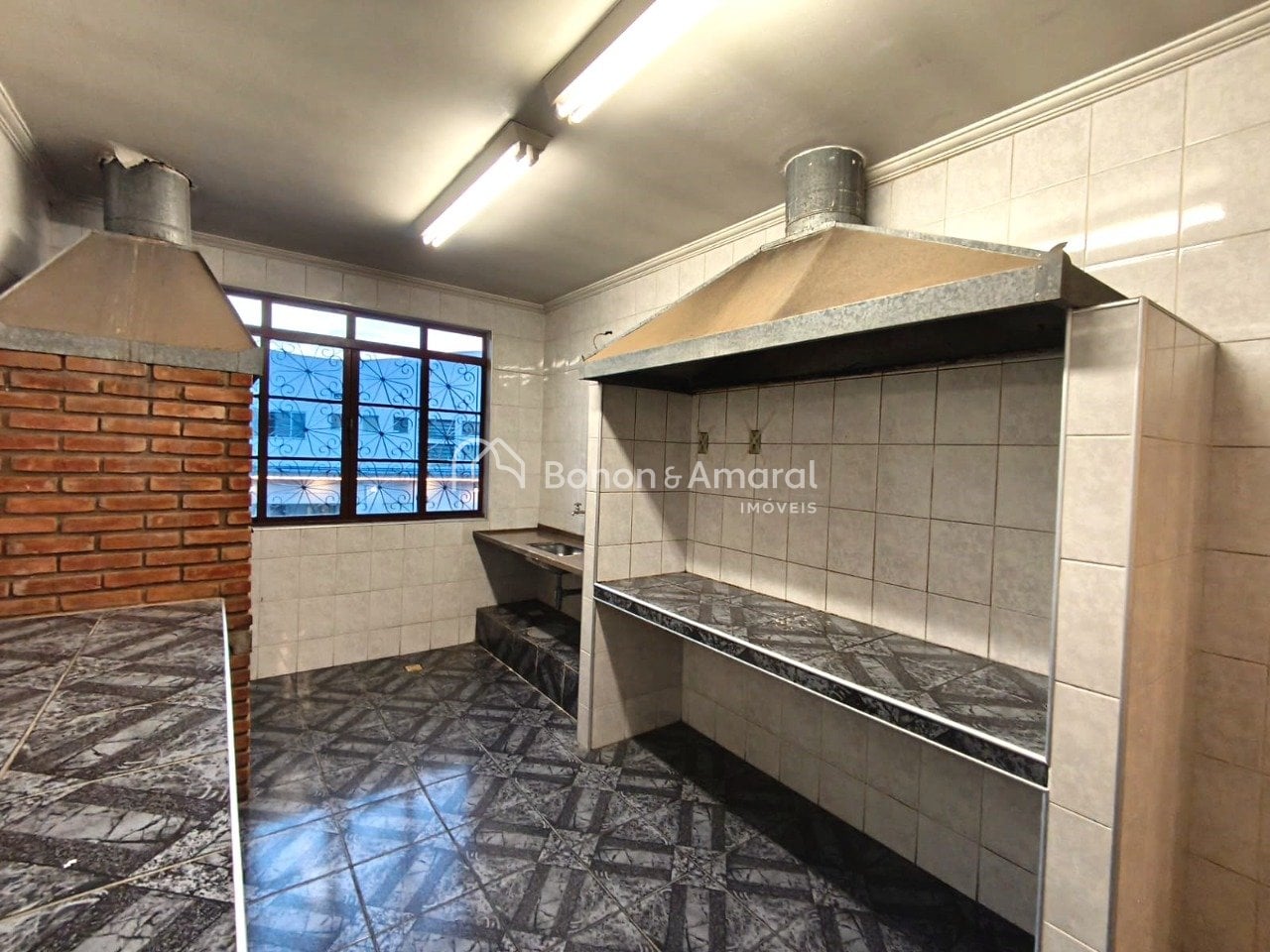 Casa comercial para Alugar - Jardim Bandeirantes em Campinas / SP